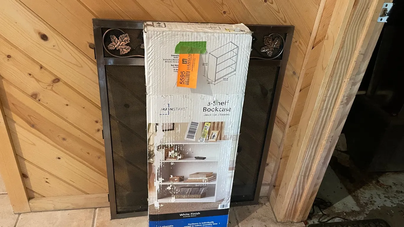 (3) Shelf Bookcase