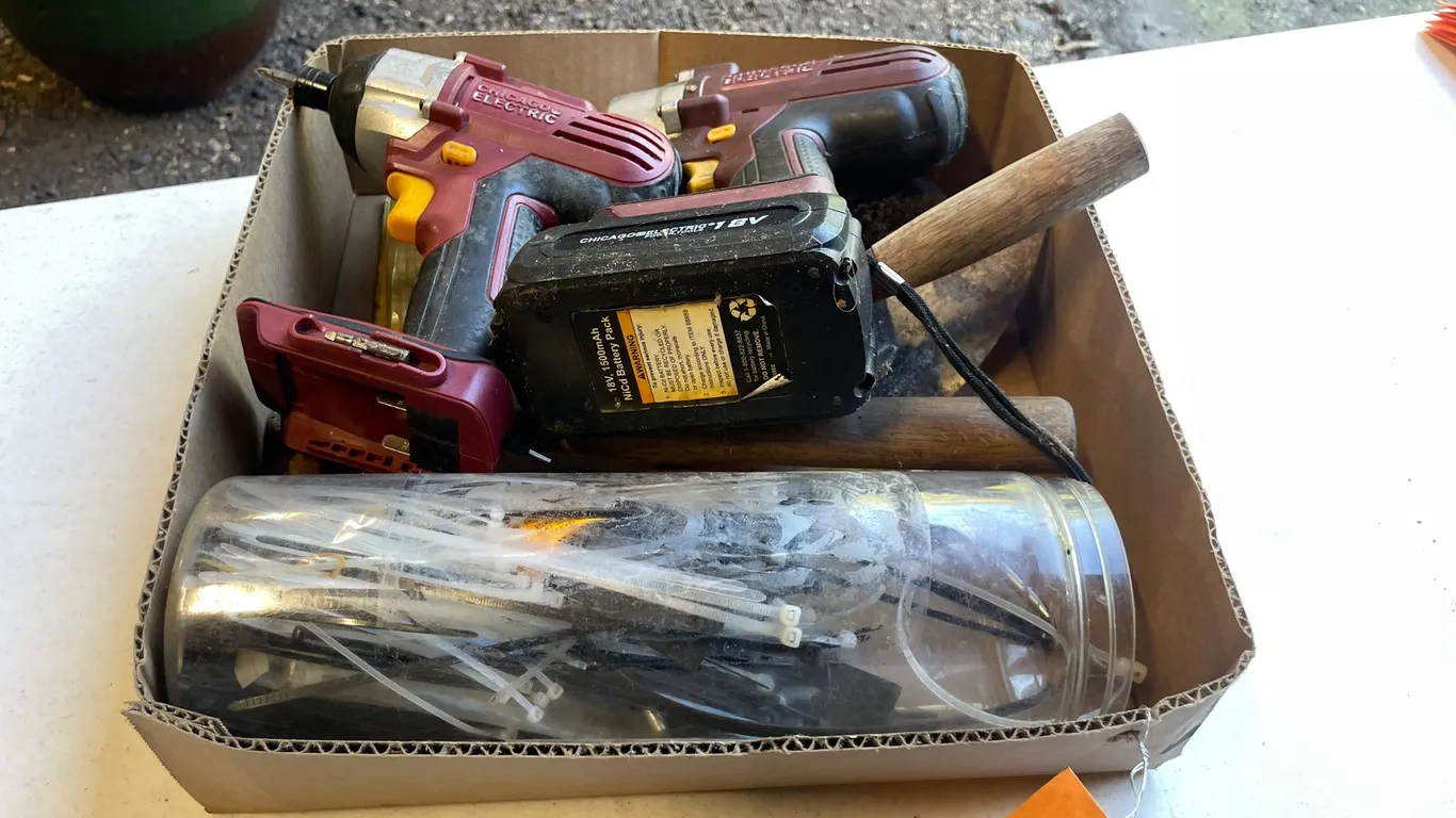 Chicago Electric 18V Impact