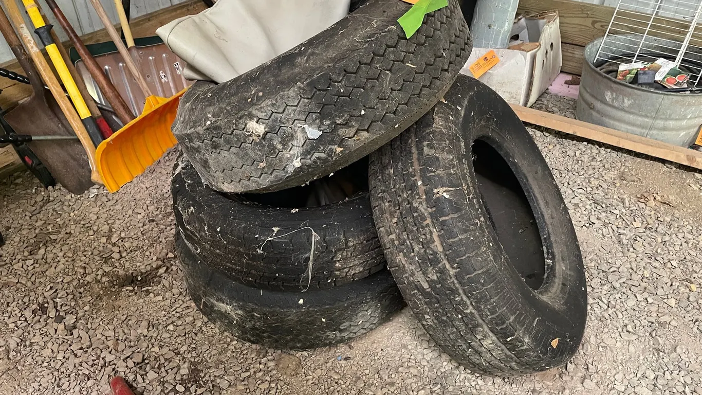 (4) Used Tires