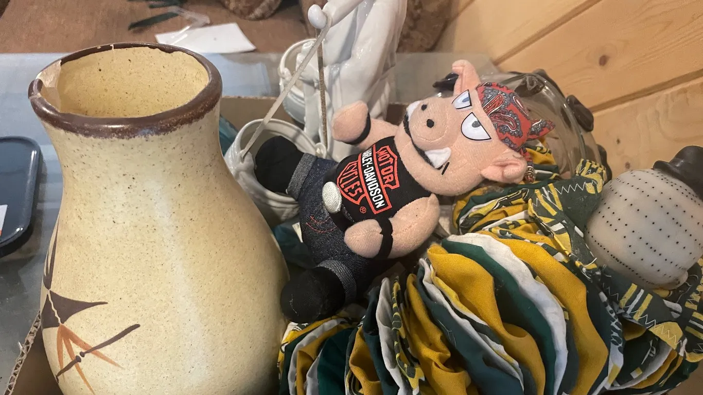 Household Decorations
