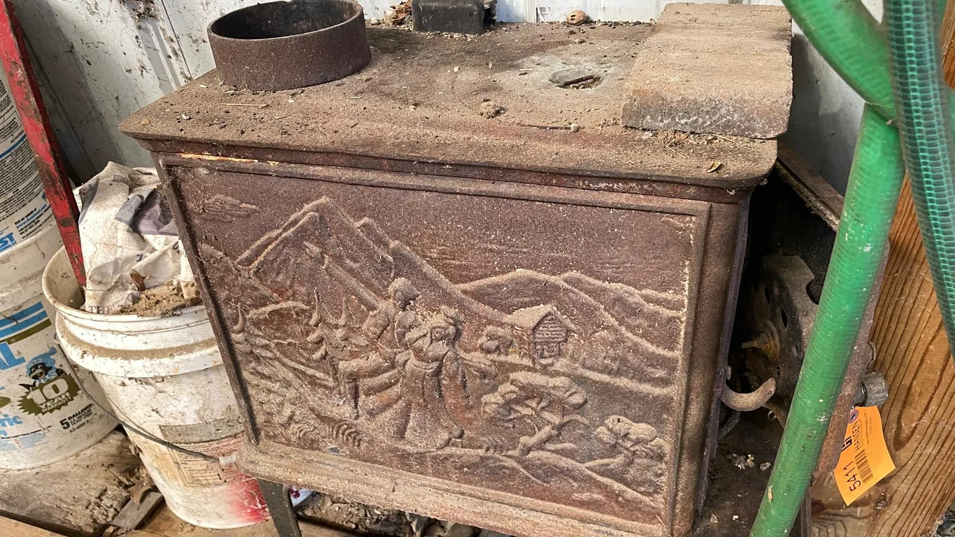 Cast Iron Stove