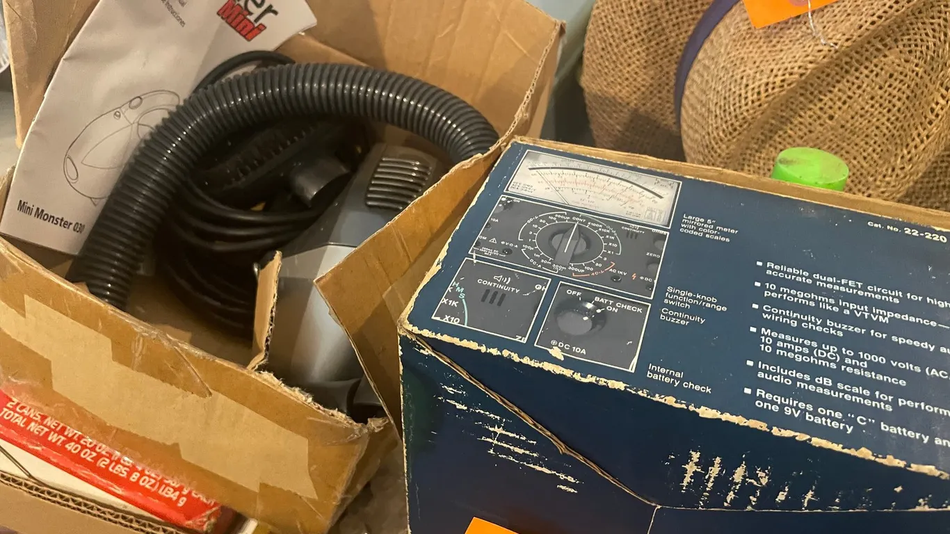Mini Vacuum