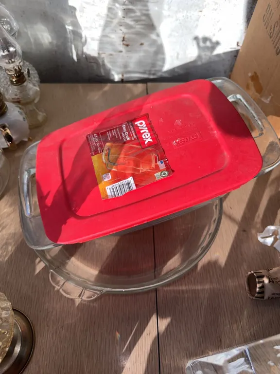 Pyrex Glass Baking Dish with Red Lid