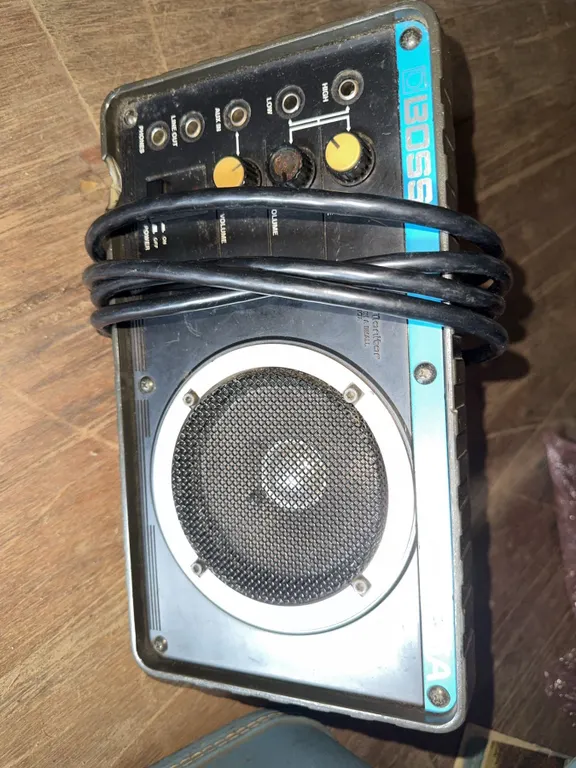 BOSS Roland Corporation Model MA-1 Personal Monitor Amplifier