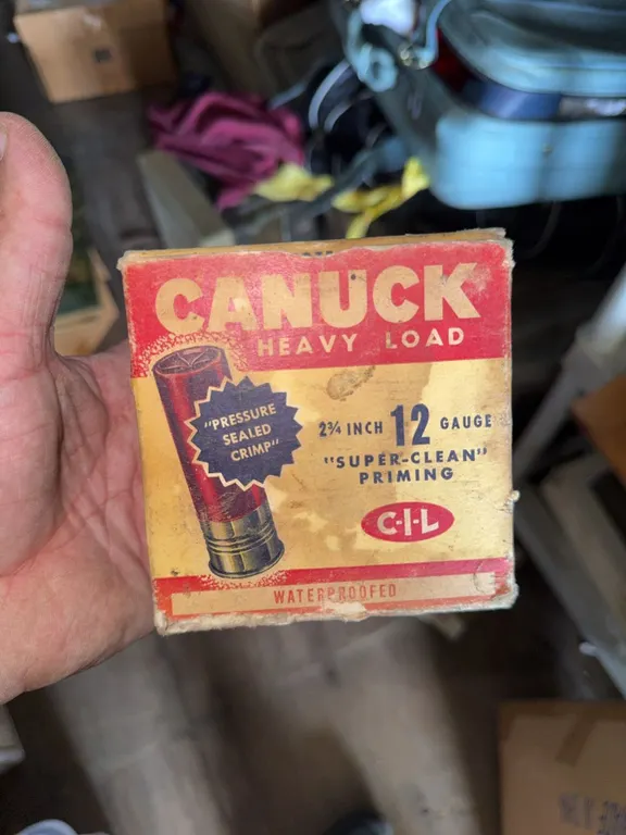 Canuck Heavy Load 12 Gauge 2 3/4 Inch 25 Shotgun Shells Box by CIL