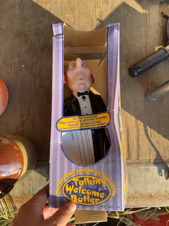 Talking Welcome Butler Motion Activated Figure in Original Box