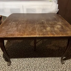 Wood Dining Table with Cabriole Legs