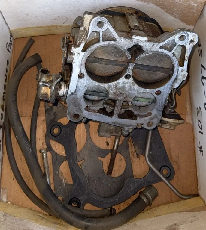 Rochester Quadrajet Carburetor with Gaskets and Hoses