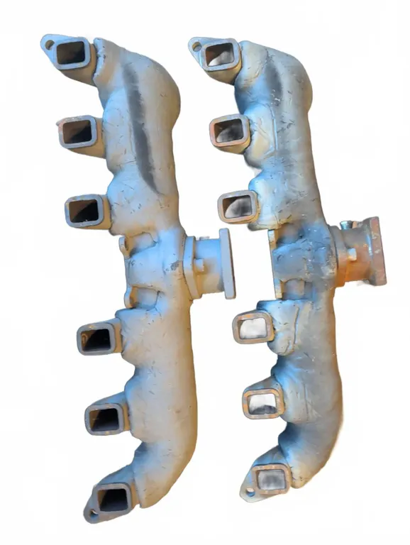 Cast Iron Exhaust Manifolds Marked 572770-1 and 572760-1