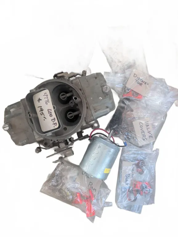 Automotive Carburetor 4776 600 D.P. With Assorted Parts Lot