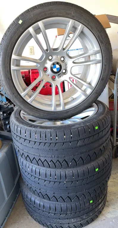 4 BMW Alloy Wheels with Michelin Alpin 255/40R18 Winter Tires