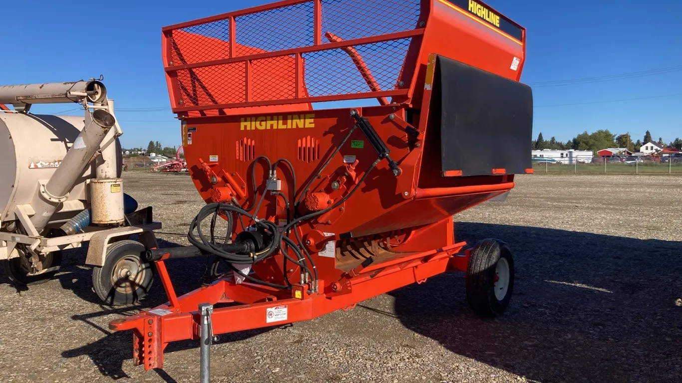 Hi Line 7000 Heavy Duty Bale Pro Bale Processor s/n: BPHD005541 **D-71**