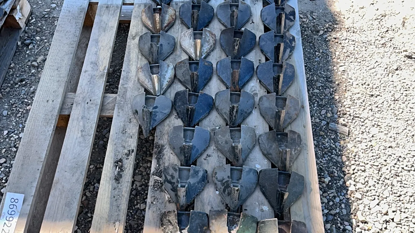 (29) Dutch 2827 Low Draft Openers