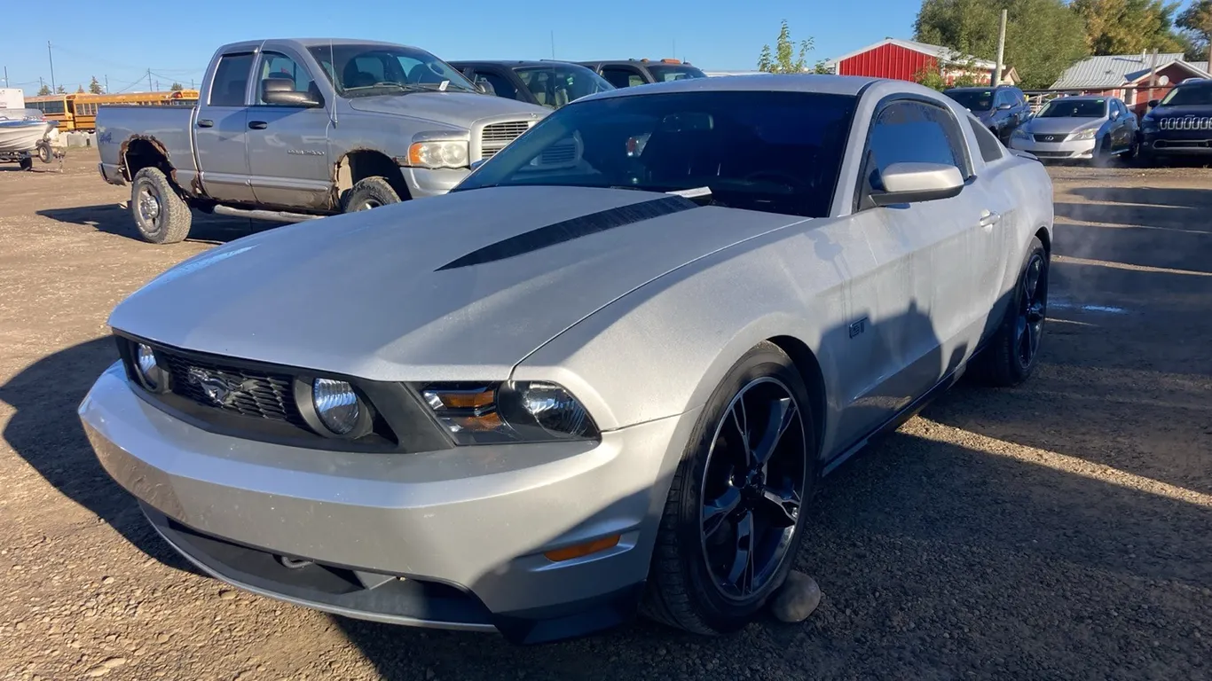 2010 Ford Mustang Silver Car VIN: 1ZVBP8CH4A5103542