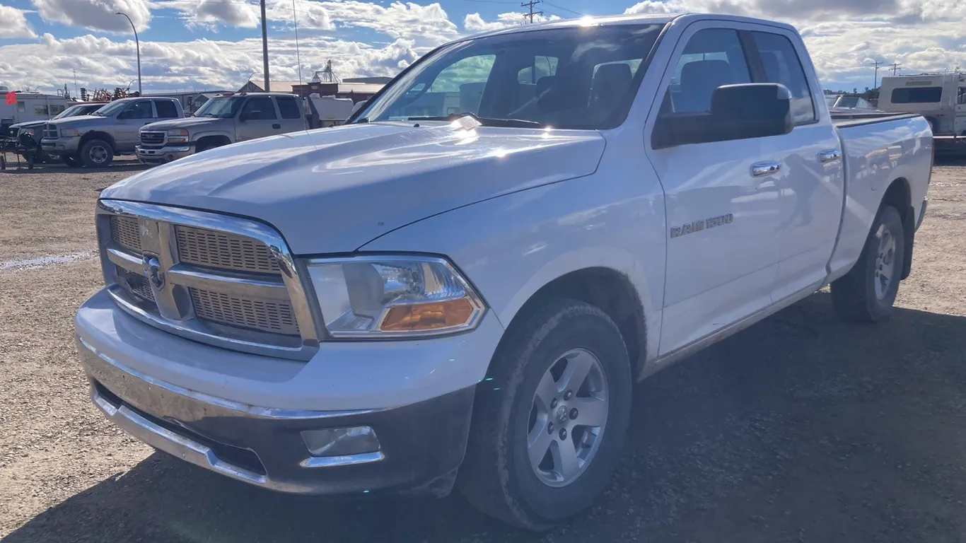 2011 Dodge Ram 1500 Quad White Truck VIN: 1D7RV1GP0BS694817