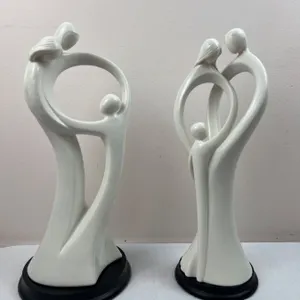 Kim Lawrence "Circle of Love"