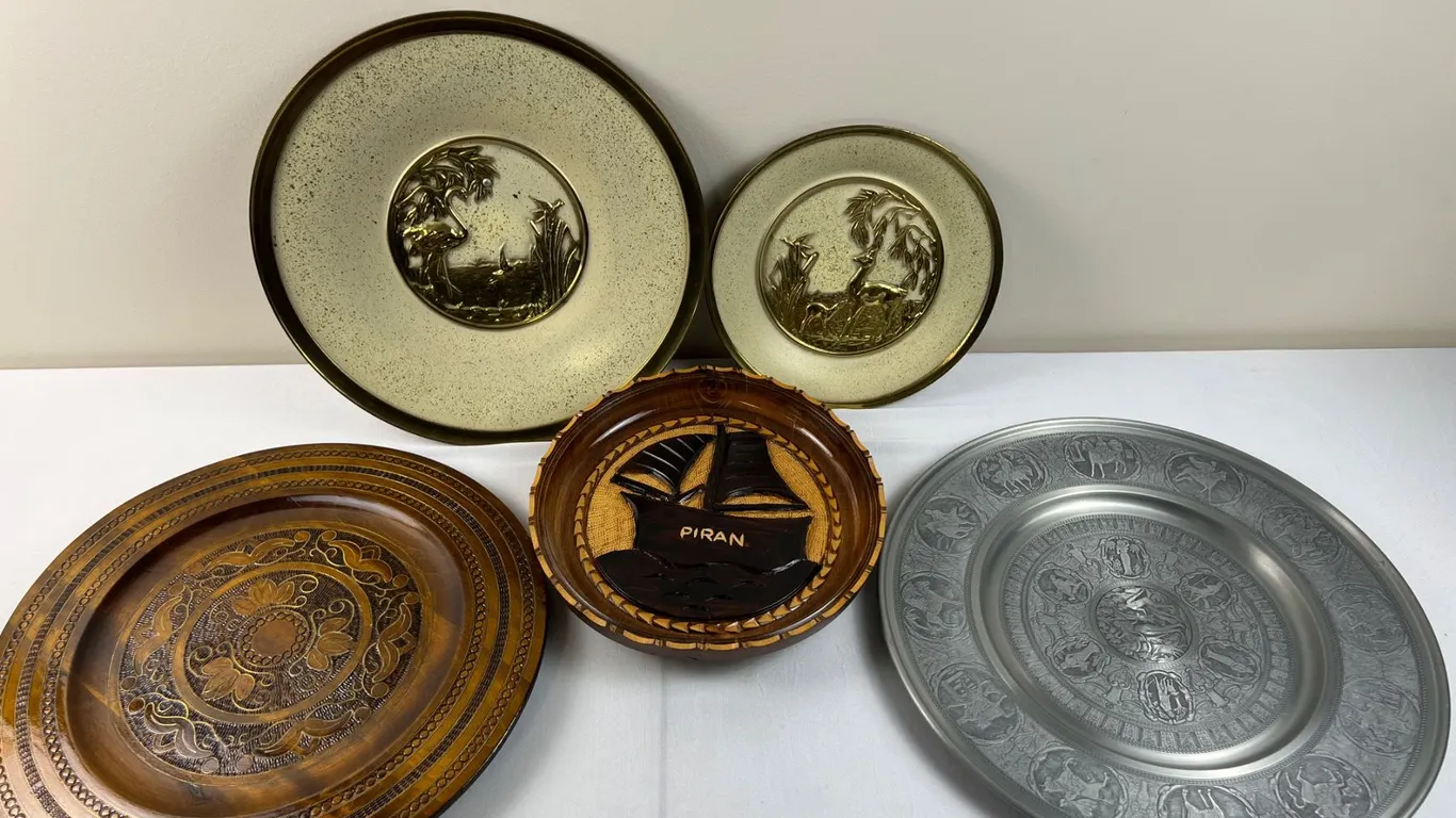 Decorative Wall Plates