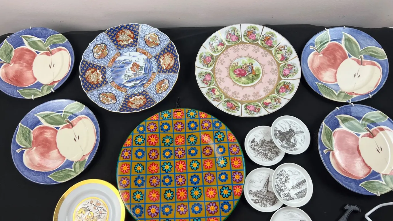 Decorative Plates