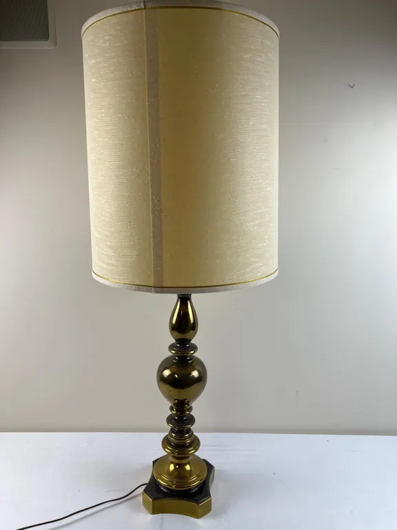Large Dimmable Table Lamp