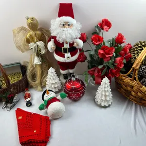 Christmas Decor Lot