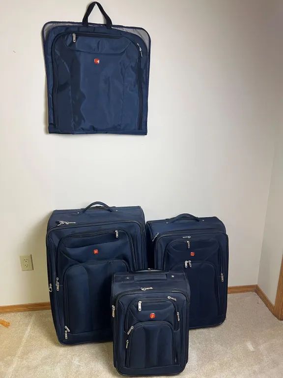 Swiss Gear Luggage Set