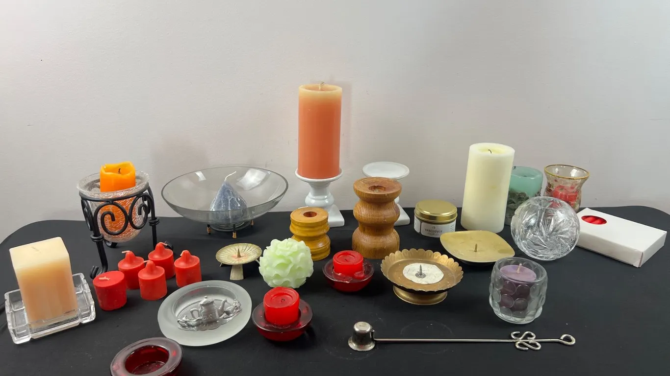 Candles & Candle Holders