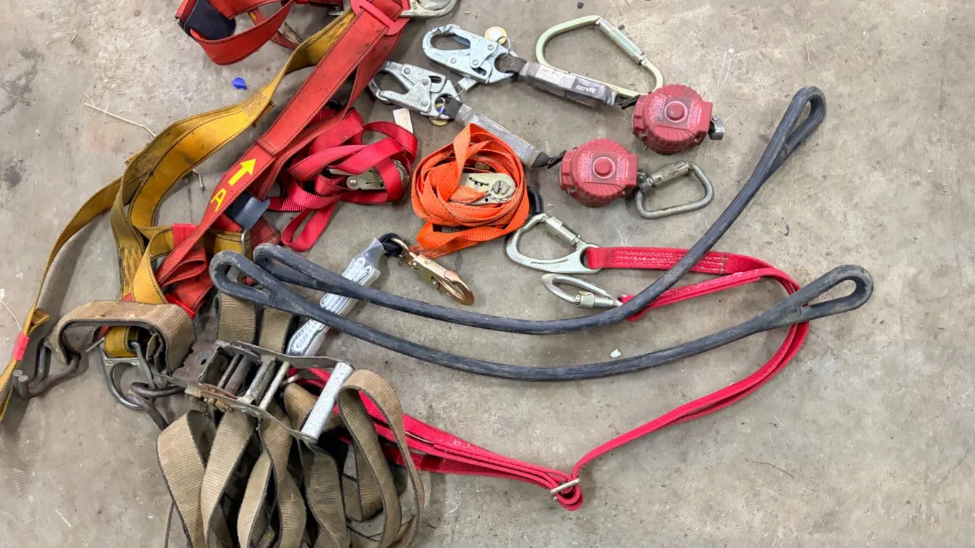 Ratchet Straps and Tiedowns