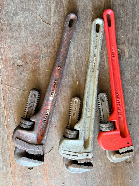 18" Pipe Wrenches