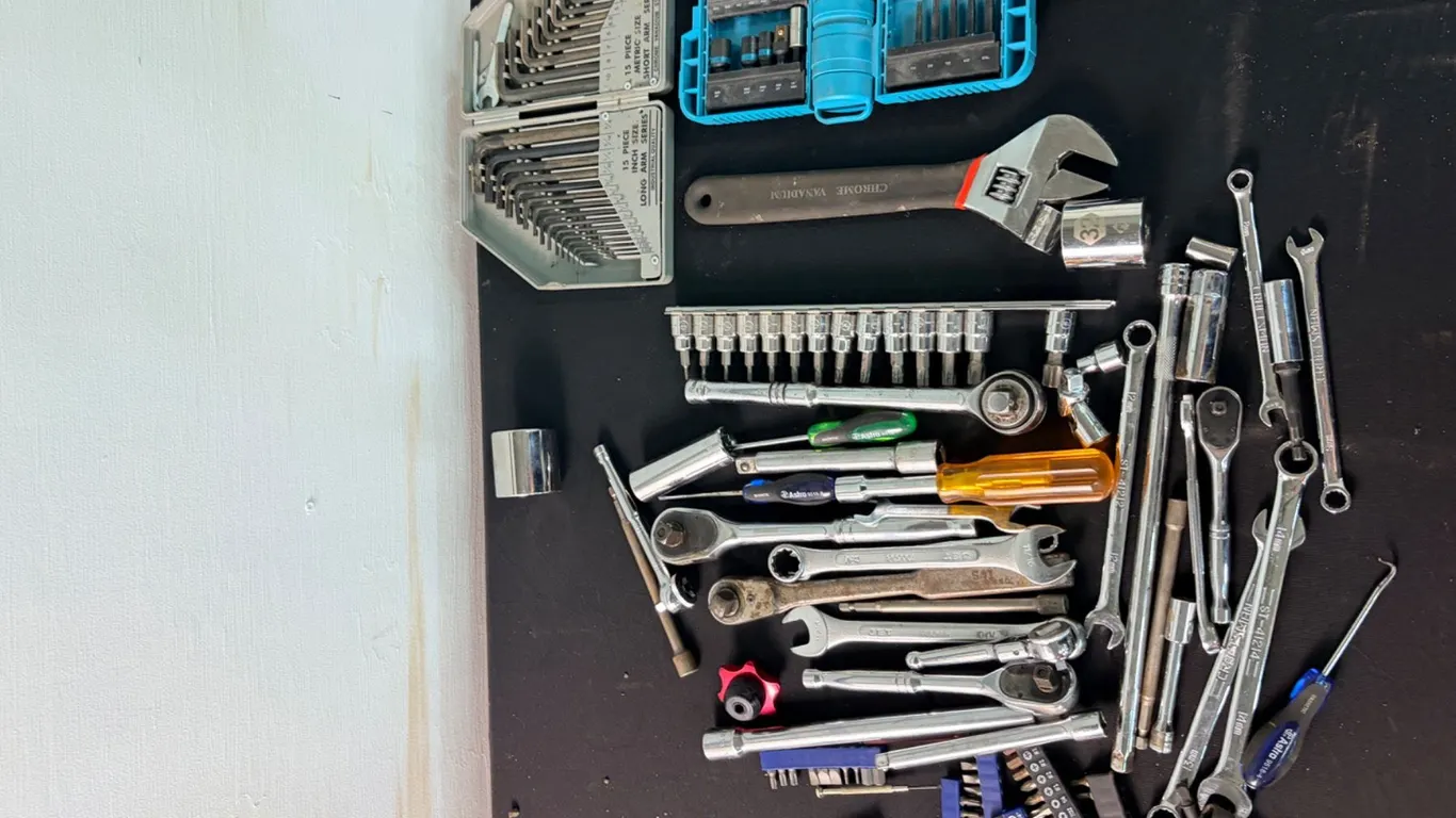 Handtools and Bits