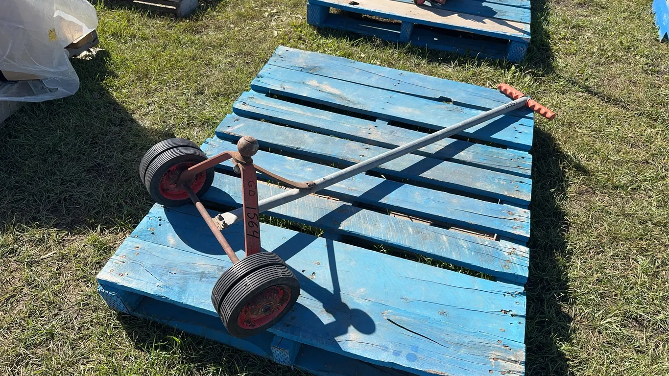 Trailer Mover w/ 1/8'' Ball *Unreserved*