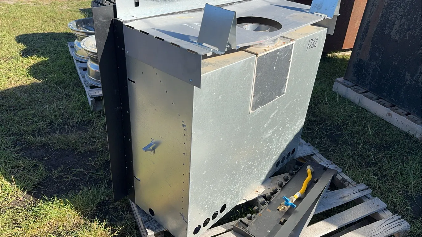 Electric Fireplace *Unreserved*