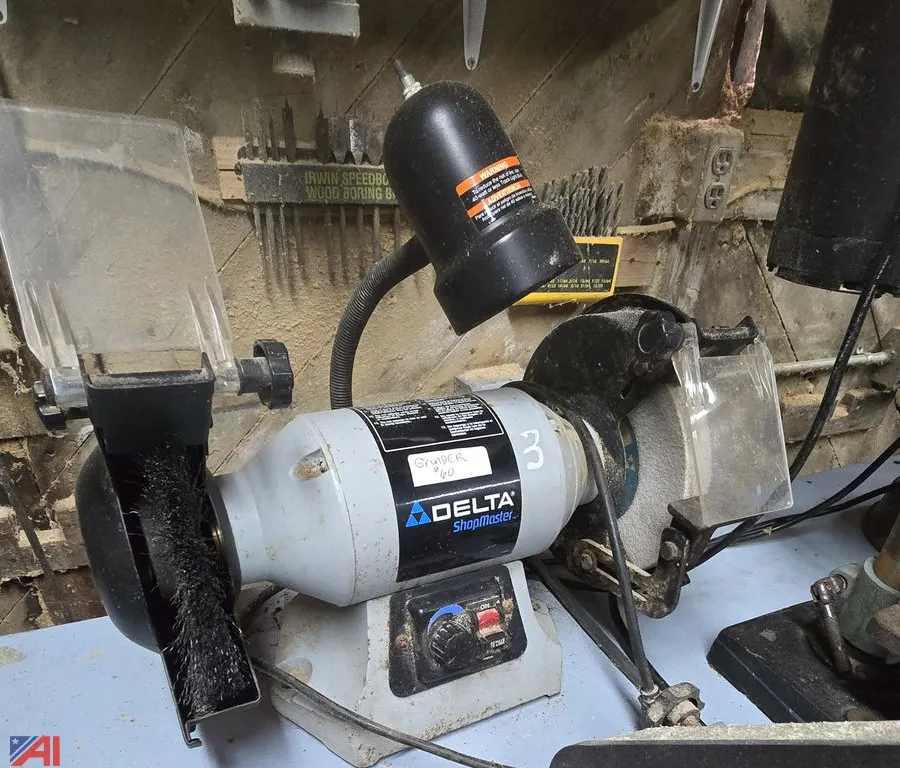 Delta Shopmaster Bench Grinder