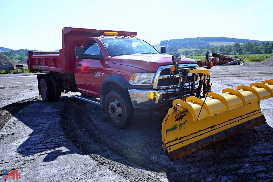 2016 Ram 5500 Dump & Plow Truck