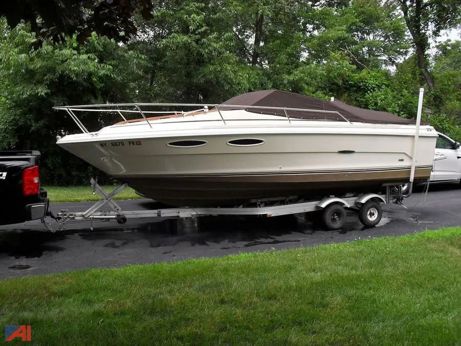 1985 Sea Ray 210 Cuddy Cabin Boat and Trailer