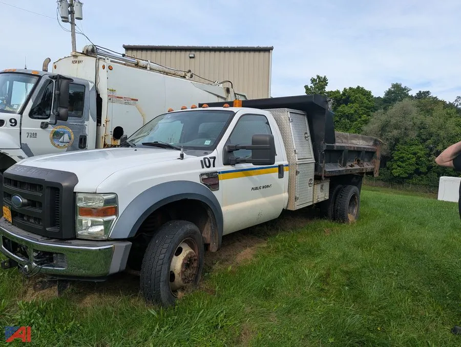 2008 Ford F-550 Super Duty Dump Truck