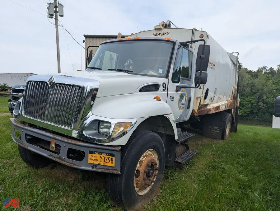 2005 International WorkStar 7300 20yd Packer