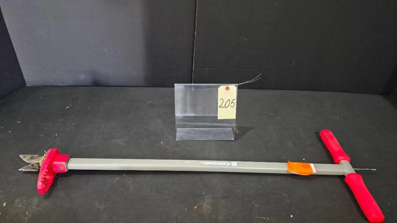 MAX 43.75 in. WeedSLAYER Weeder