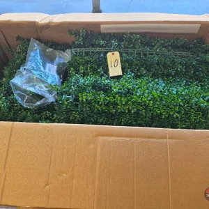 Brand New Vigoro 40 in. H x 40 in. W Green Artificial Jasmine Leaf Panel 10 pieces