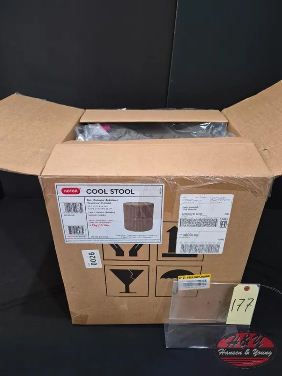 Side Table With Cooler