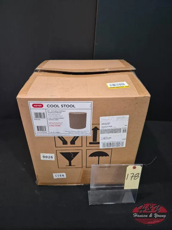 Side Table With Cooler
