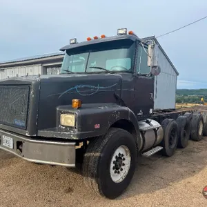 1993 White GMC Truck VIN:4V2JCBRE6PR823850
