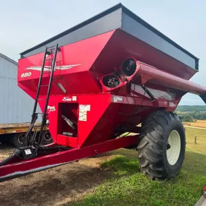 Demco 650 Grain Cart