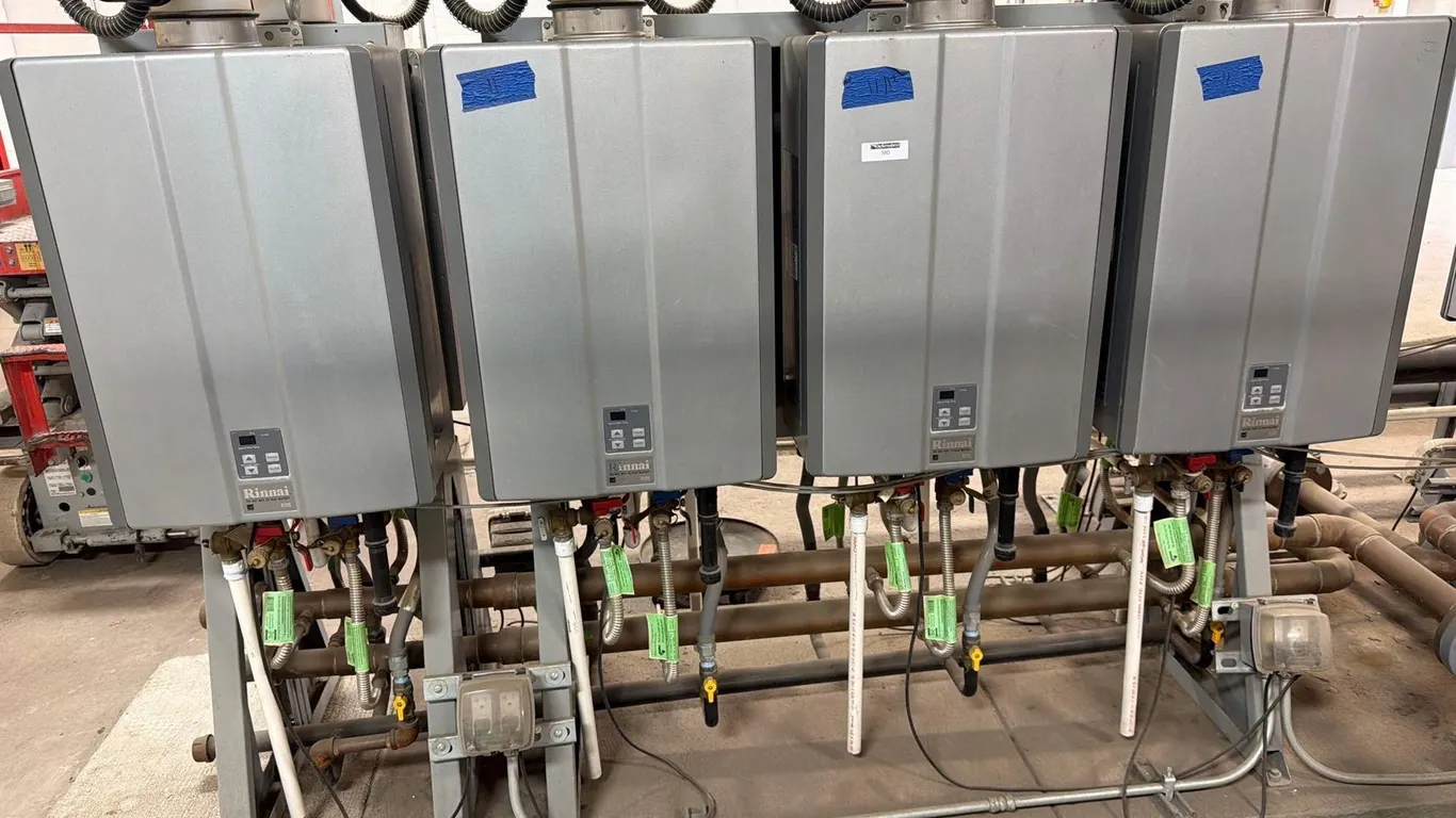 BANK OF (4) RINNAI TANKLESS WATER HEATERS