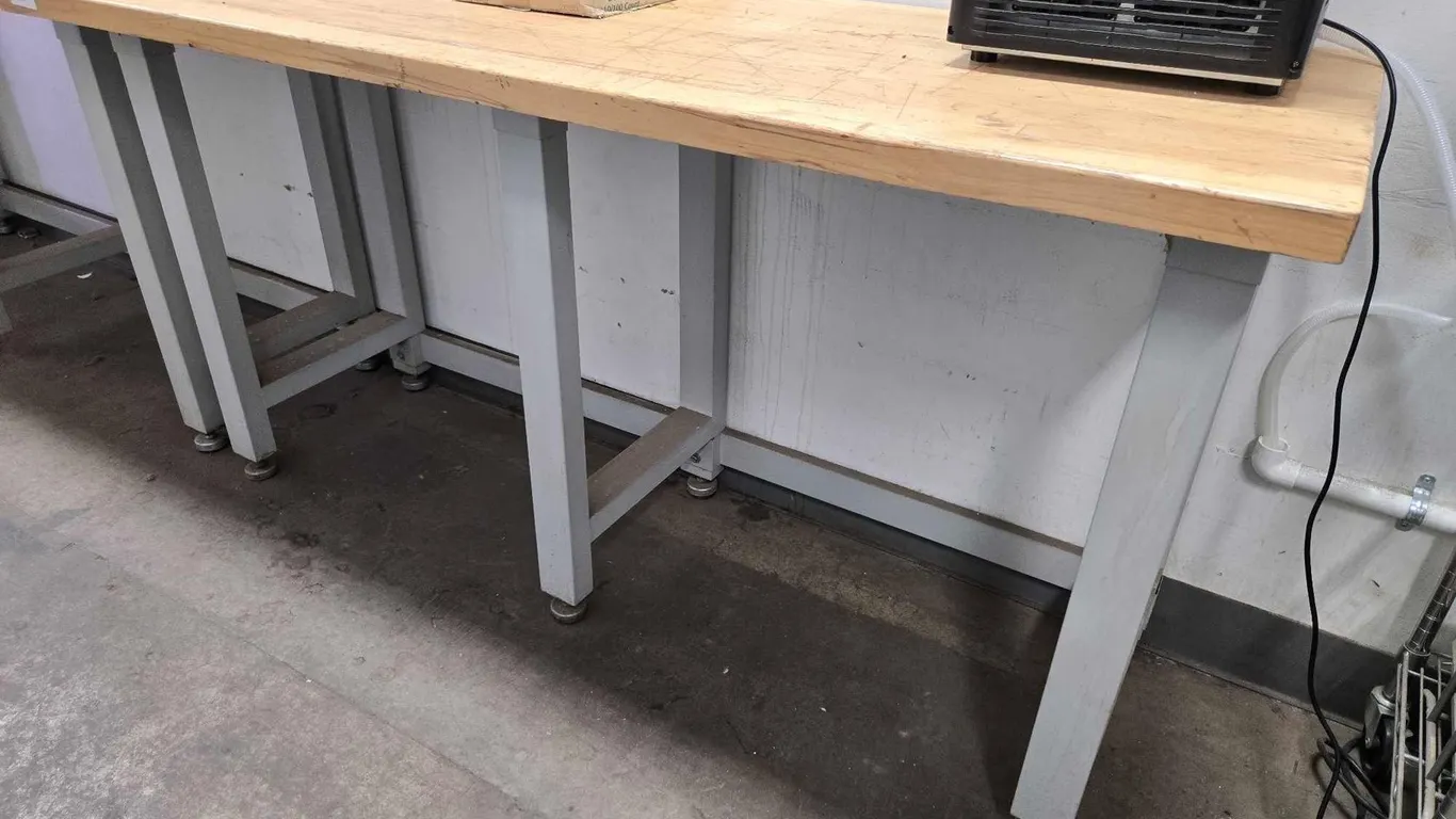BUTCHER BLOCK TABLE WITH STEEL BASE