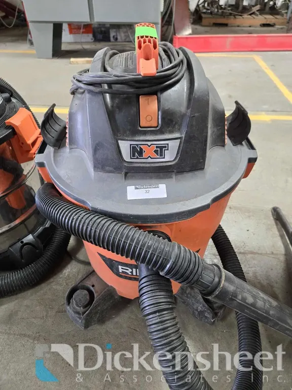 RIDGID NXT 5 GALLON SHOP VACUUM