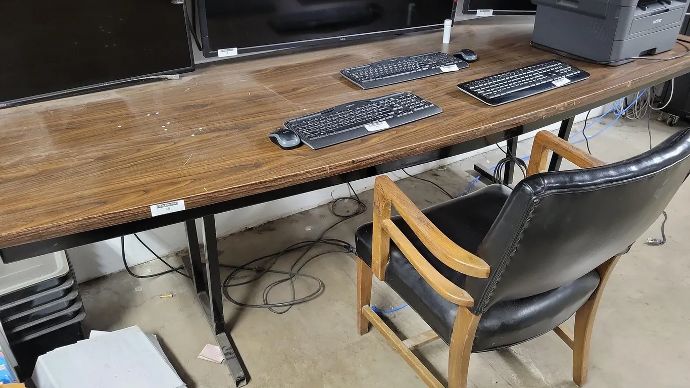 8FT X 3FT WOOD TOPTABLE AND (1) CHAIR