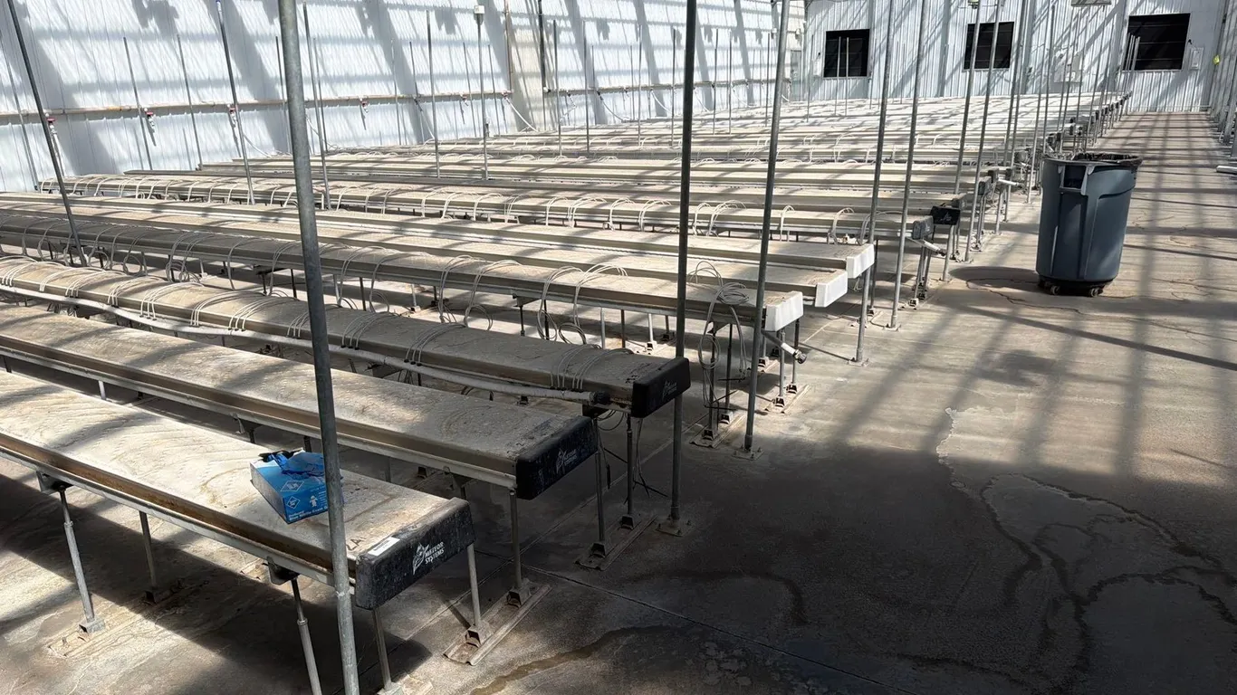 METER SYSTEMS GROW PANS