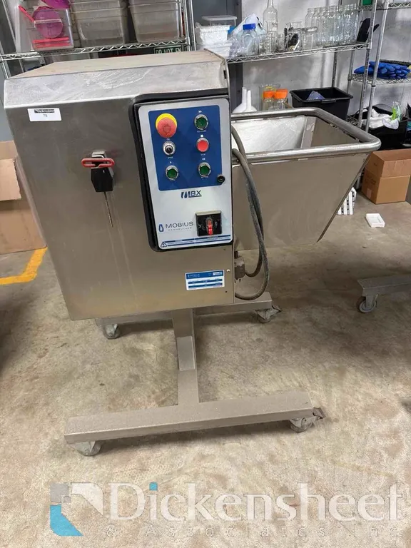 MÖBIUS MXB CANNABUCKER COMMERCIAL DEBUDDING MACHINE