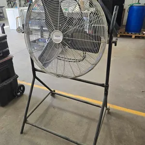 DAYTON 24 INCH FLOOR FAN