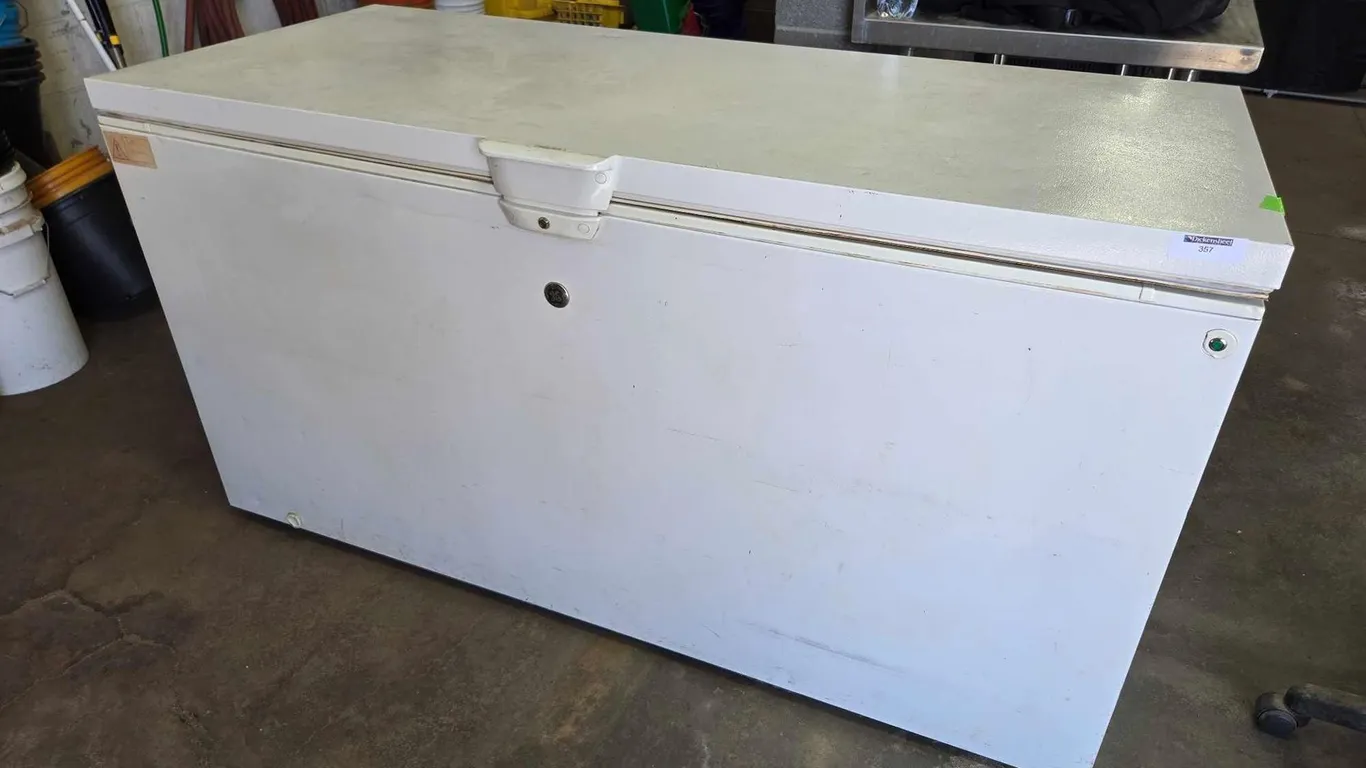GE CHEST FREEZER MODEL FCM22HDWW